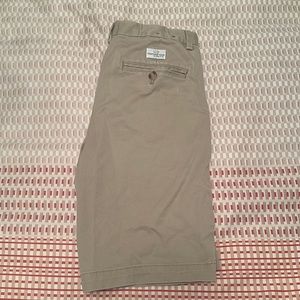 boys vineyard vines breaker khaki shorts size 14